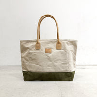【HERITAGE LEATHER × AT.1011】Vintage Patches Day Tote / Natural × Olive Suede