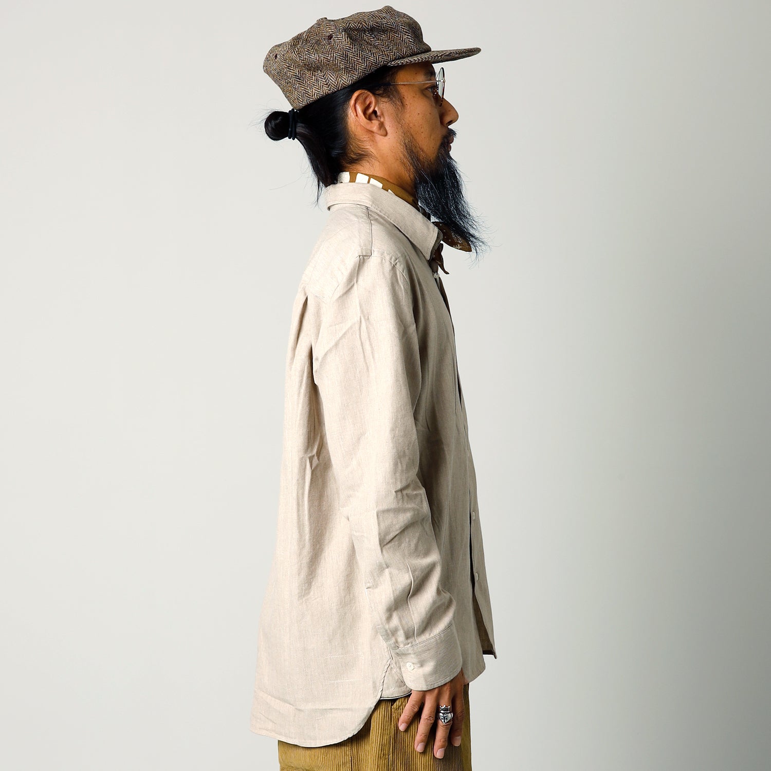 Universal Works(ユニバーサルワークス)】SQUARE POCKET SHIRT / Sand