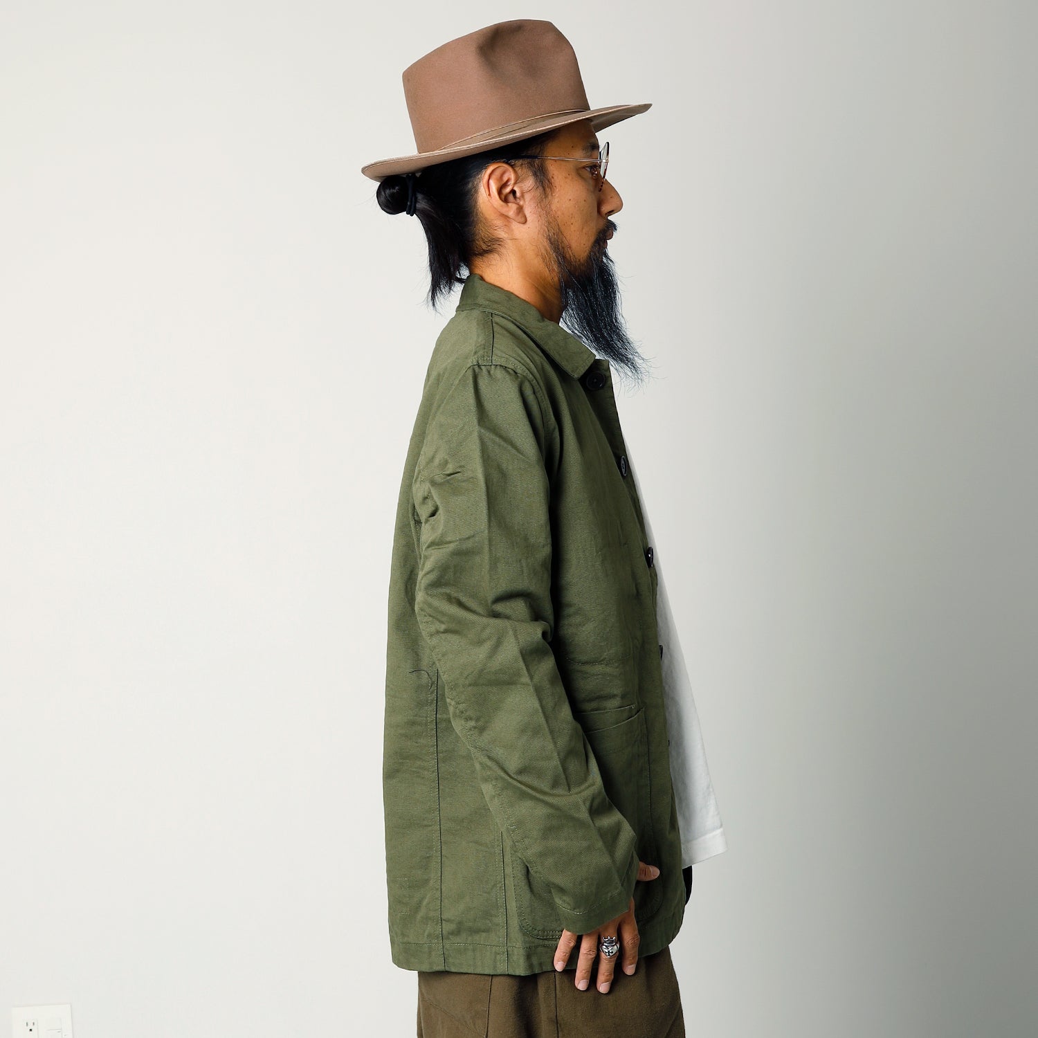 【Universal Works】BAKERS JACKET / LIGHT OLIVE