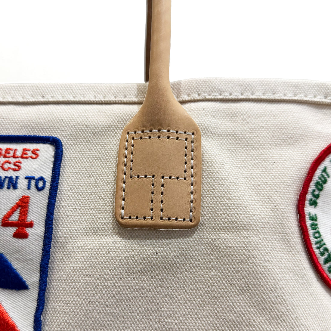 【HERITAGE LEATHER × AT.1011】Vintage Patches Day Tote / Natural × Olive Suede