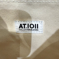 【HERITAGE LEATHER × AT.1011】Vintage Patches Day Tote / Natural × Olive Suede