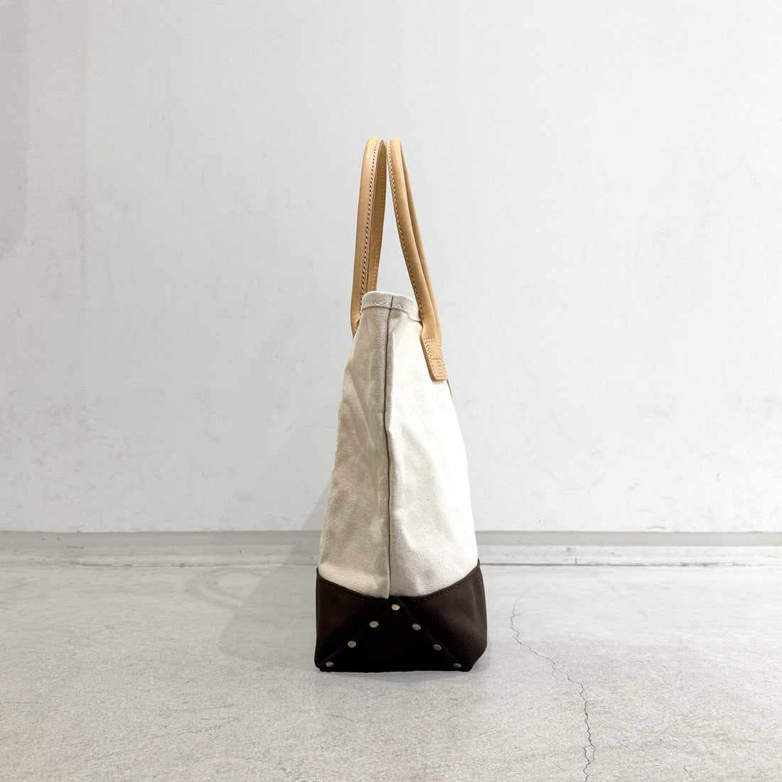 【HERITAGE LEATHER × AT.1011】Day Tote Bag / Natural × Dark Brown