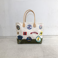 【HERITAGE LEATHER × AT.1011】Vintage Patches Day Tote / Natural × Olive Suede