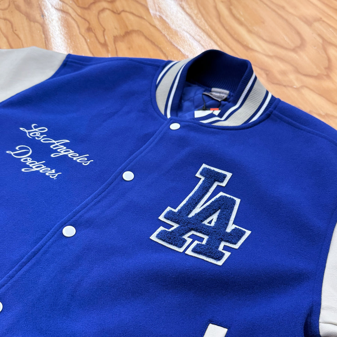 【Fanatics】MLB ドジャース バーシティジャケット ブルー