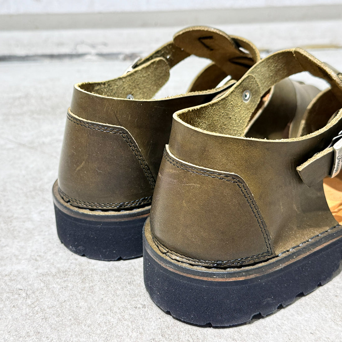 【FRACAP x AT.1011】 Art.D034 CH Sandals - Toscano Liscio Oliva